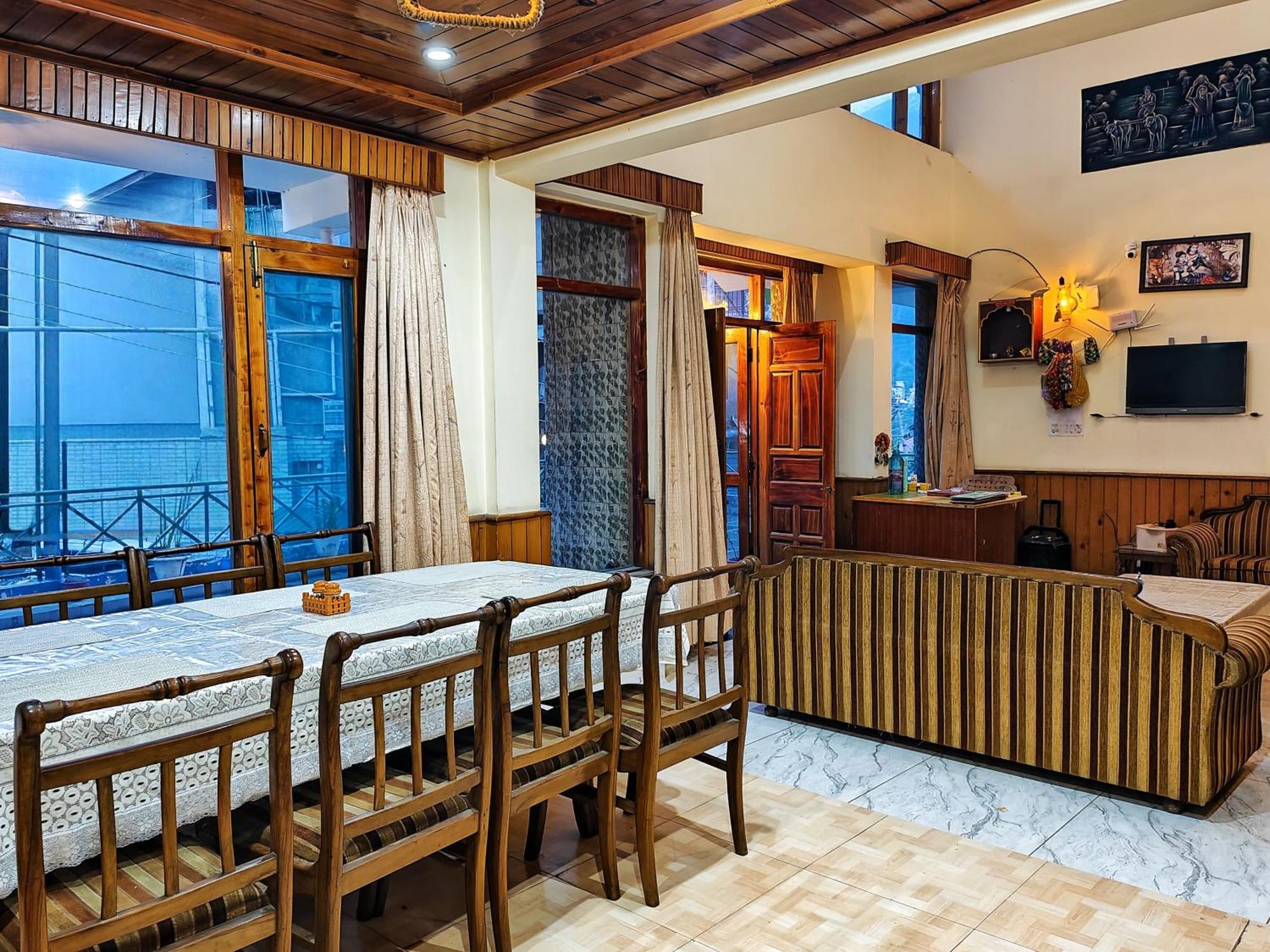 Tripti Homestay Manali (Himachal Pradesh)
